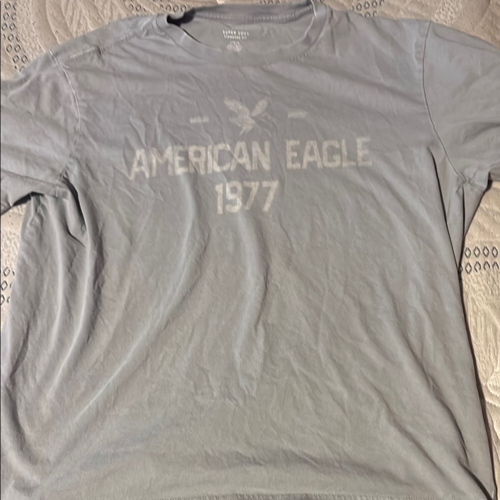 American Eagle Outfitters Men's Light Gray Tee